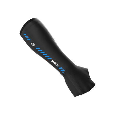 eS eSports Arm Sleeve M Medium palm short by Pulsar Gaming Gears in black, designed for gamers. Features quick-drying material and friction reduction, ideal for use with glass mousepads for smoother gameplay